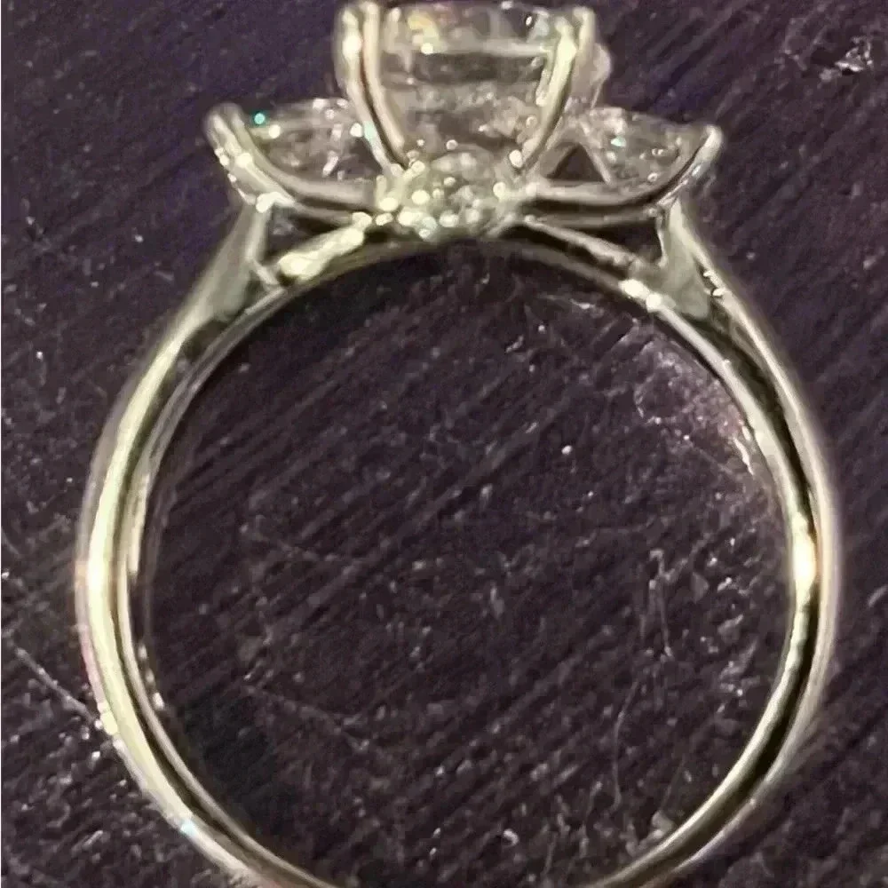3ct Round Cut 3-Stone Signity CZ Engagement Wedding sterling silver Ring